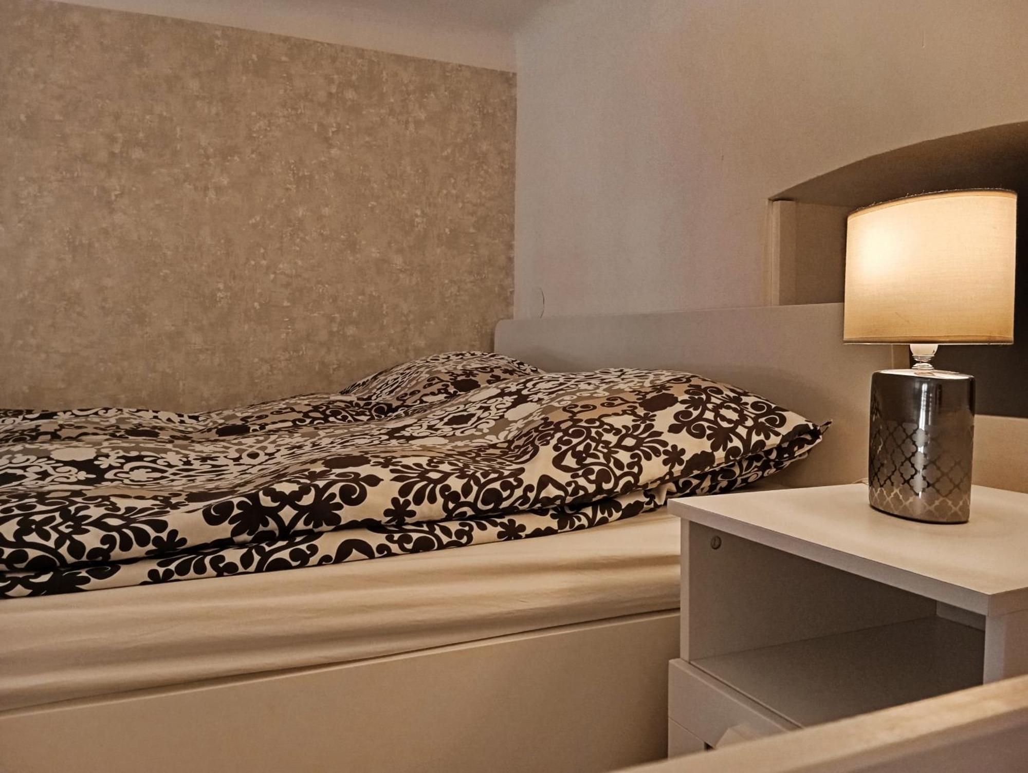 Apartman Cozy In Near Ruined Bars Budapest
