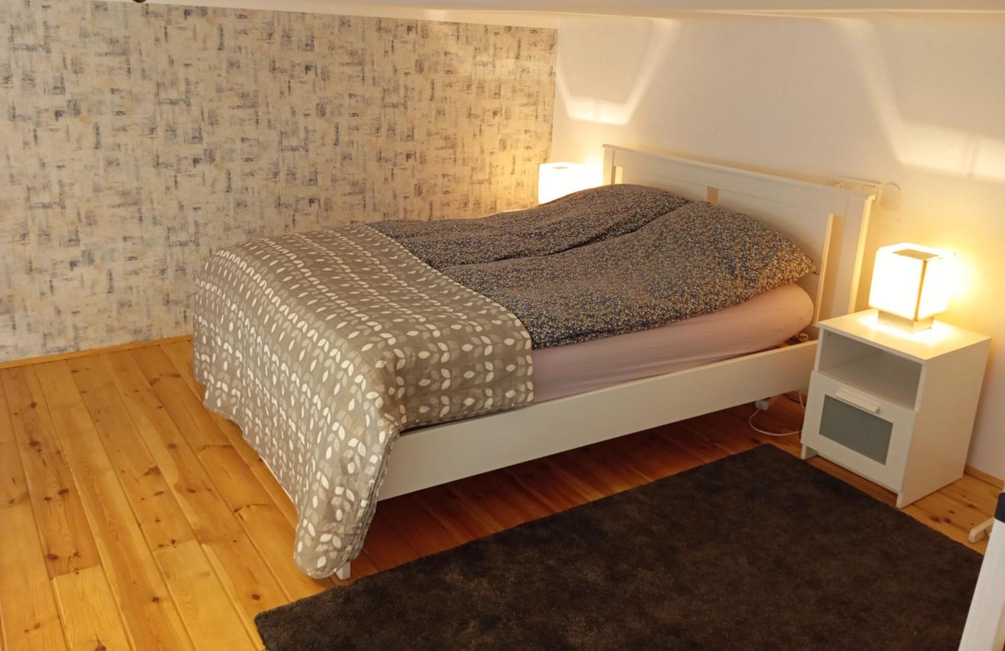 Apartment Cozy In Near Ruined Bars Budapest